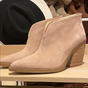 Vince Camuto Gradina Block Heel Bootie